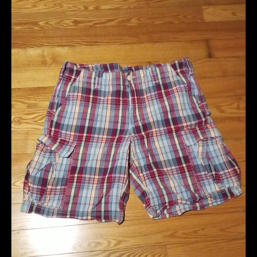POLO JEANS RALPH LAUREN CARGO SHORTS SIZE 38